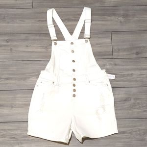 White overall shorts, Size 6